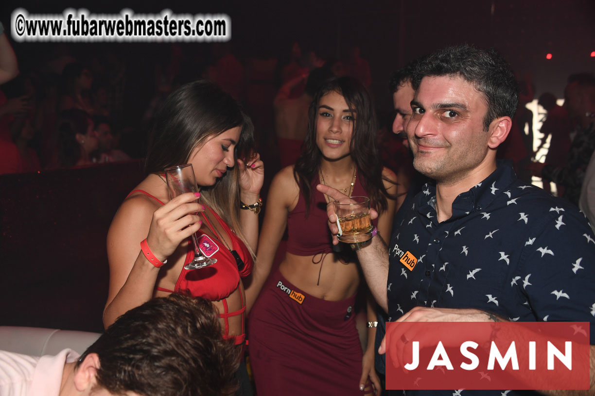 Spectacular closing party