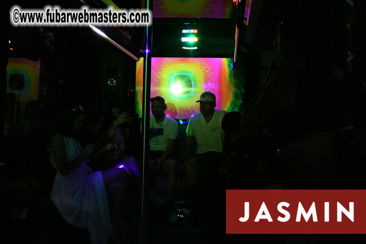 BongaCash Party Bus