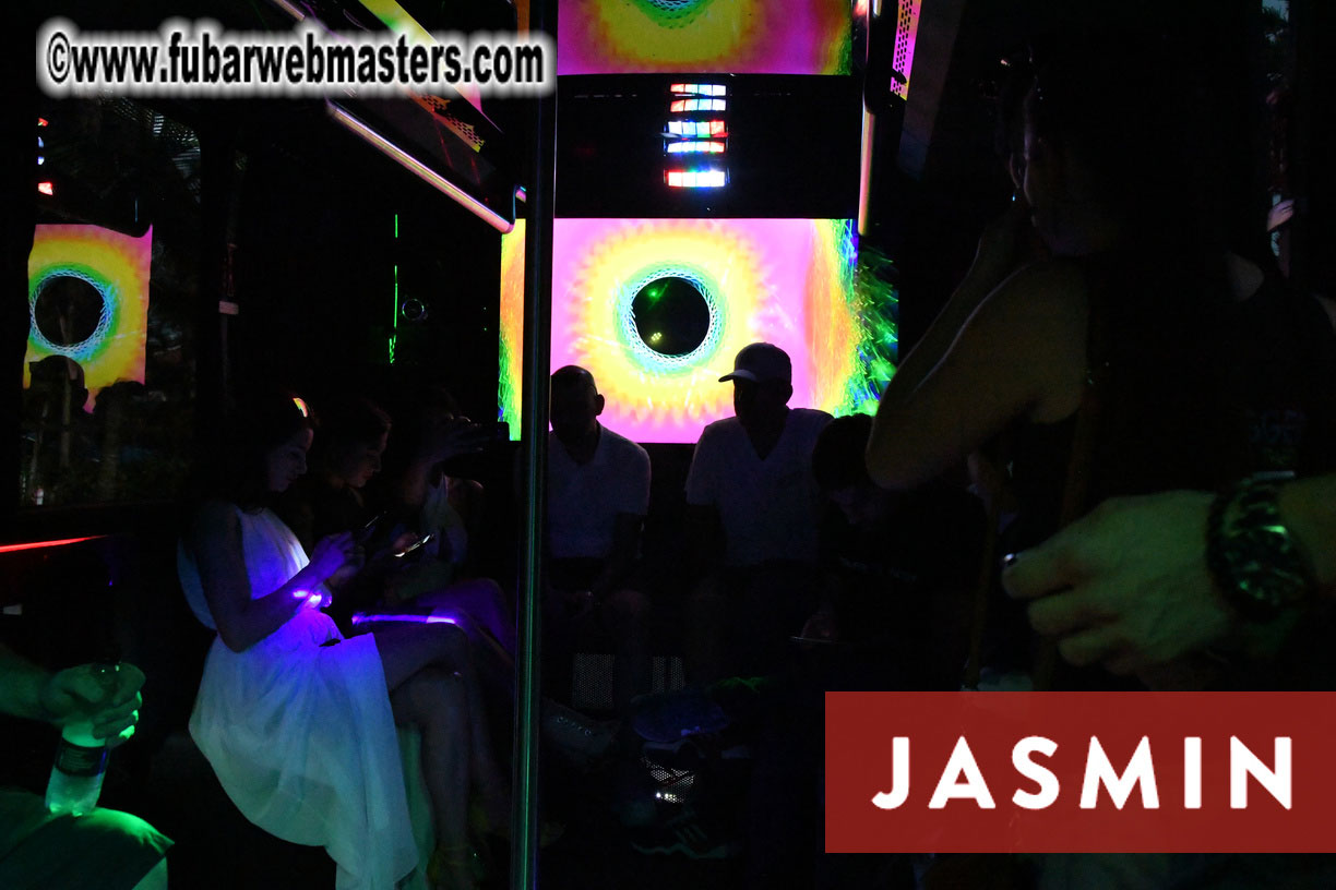 BongaCash Party Bus