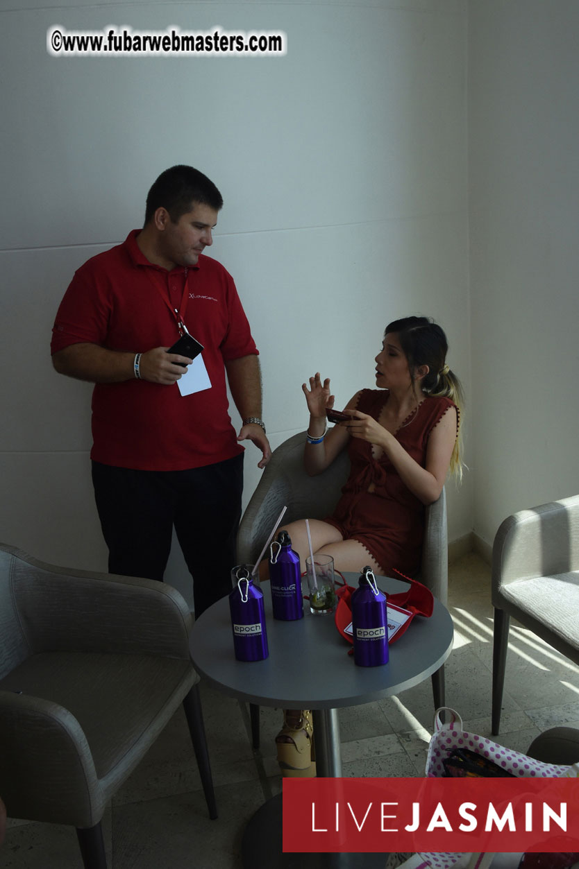 Epoch Poolside Happy Hour Cocktails