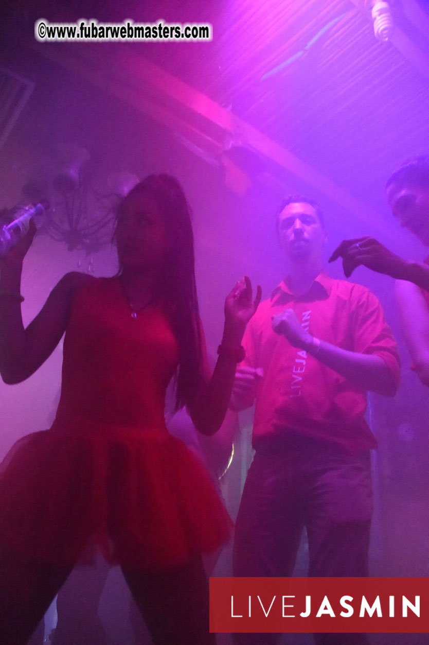 LIVEJASMIN Candy, Closing Party