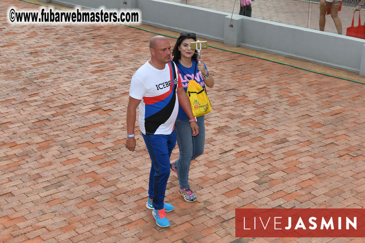 Streamate Pirate Boat Cruise