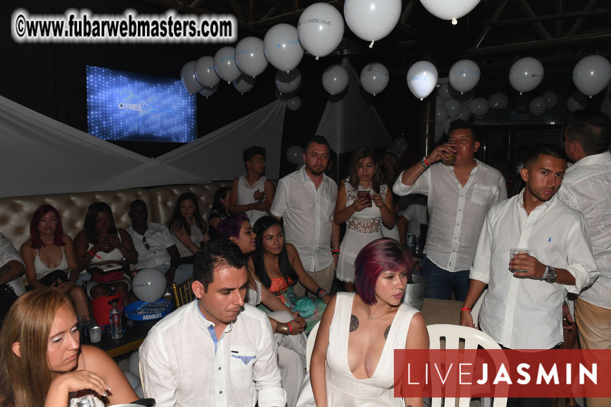 FreeWebCams White Party