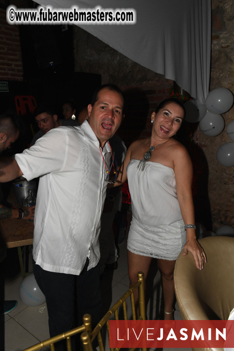 FreeWebCams White Party