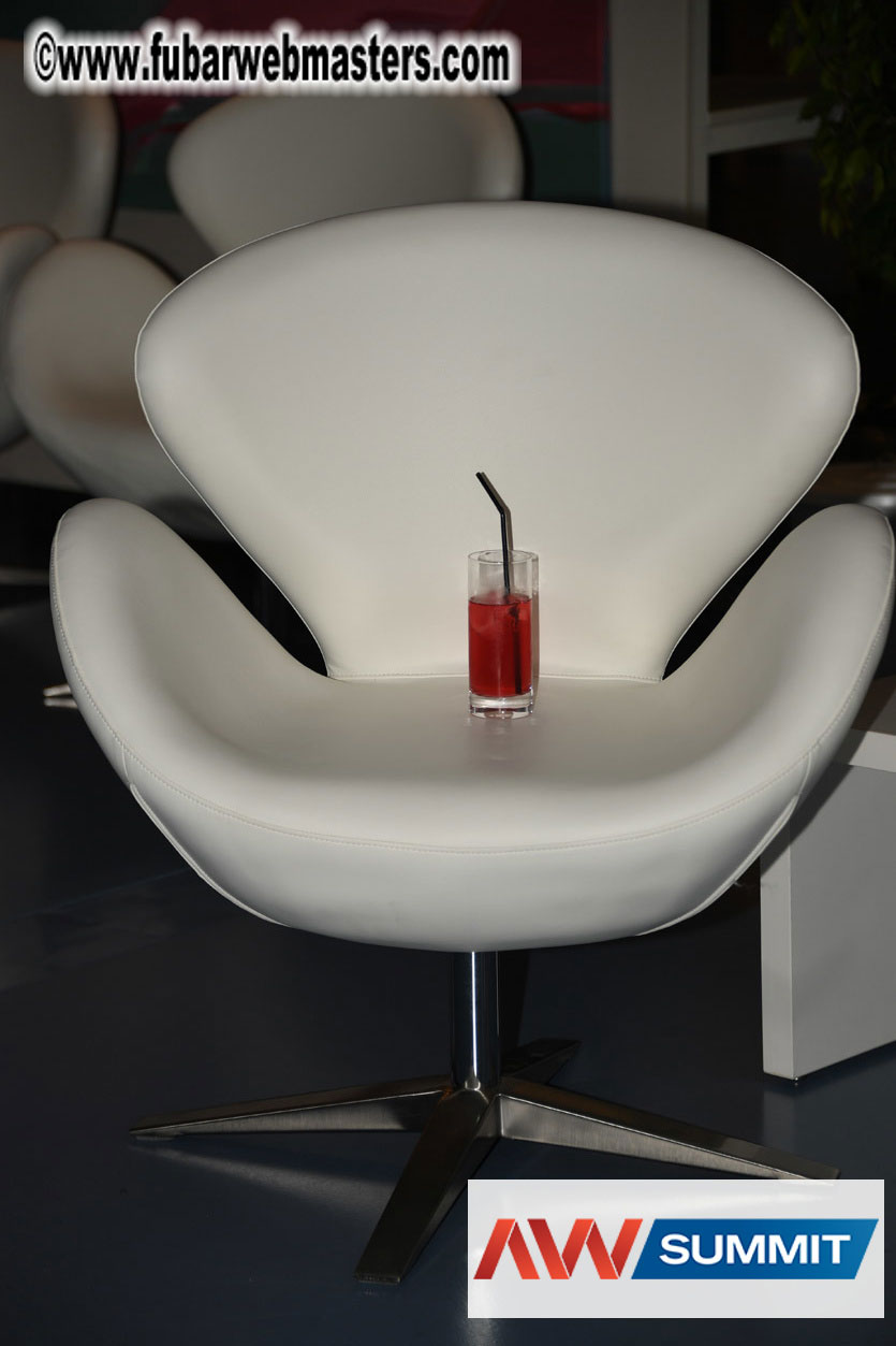 Stripcash Happy Hours