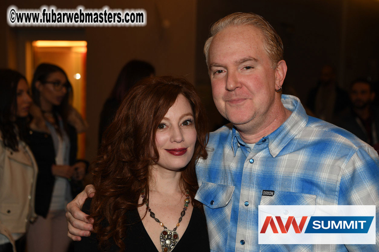 Stripcash Happy Hours