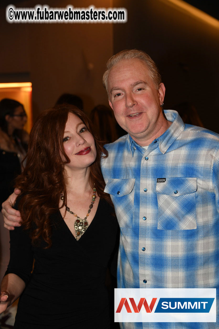 Stripcash Happy Hours