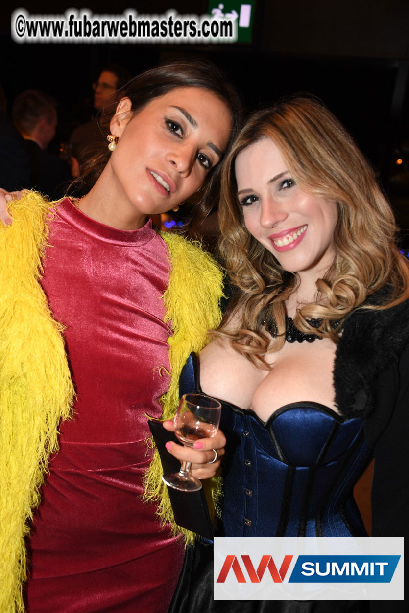 Live Cam Awards Show