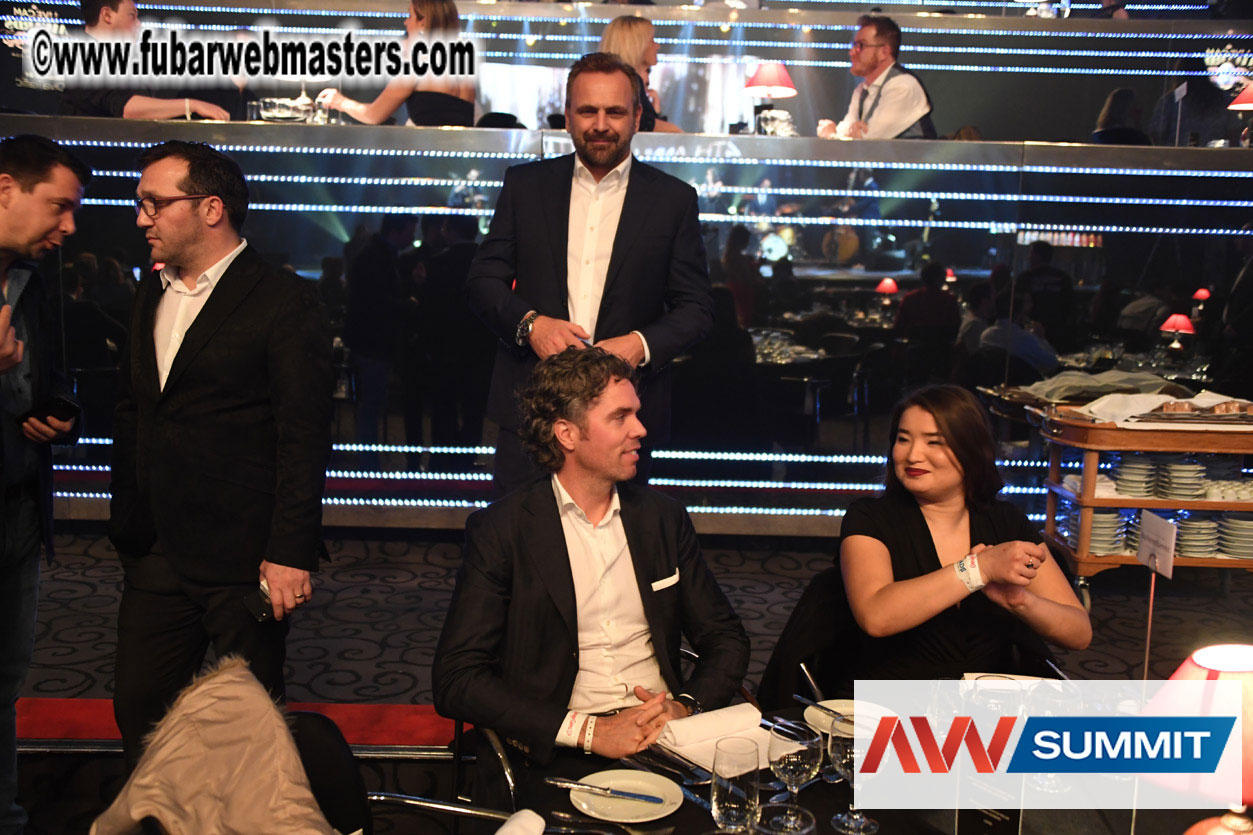 Live Cam Awards Show