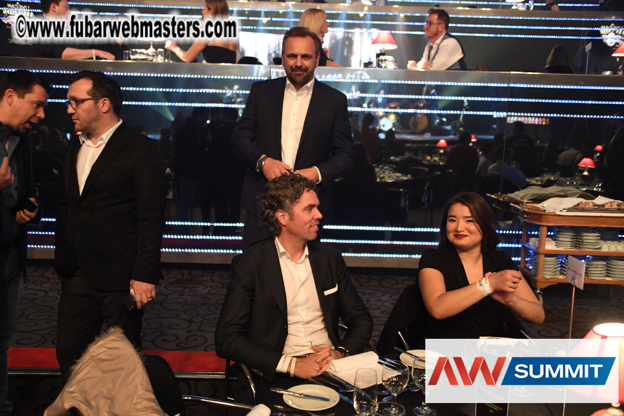 Live Cam Awards Show