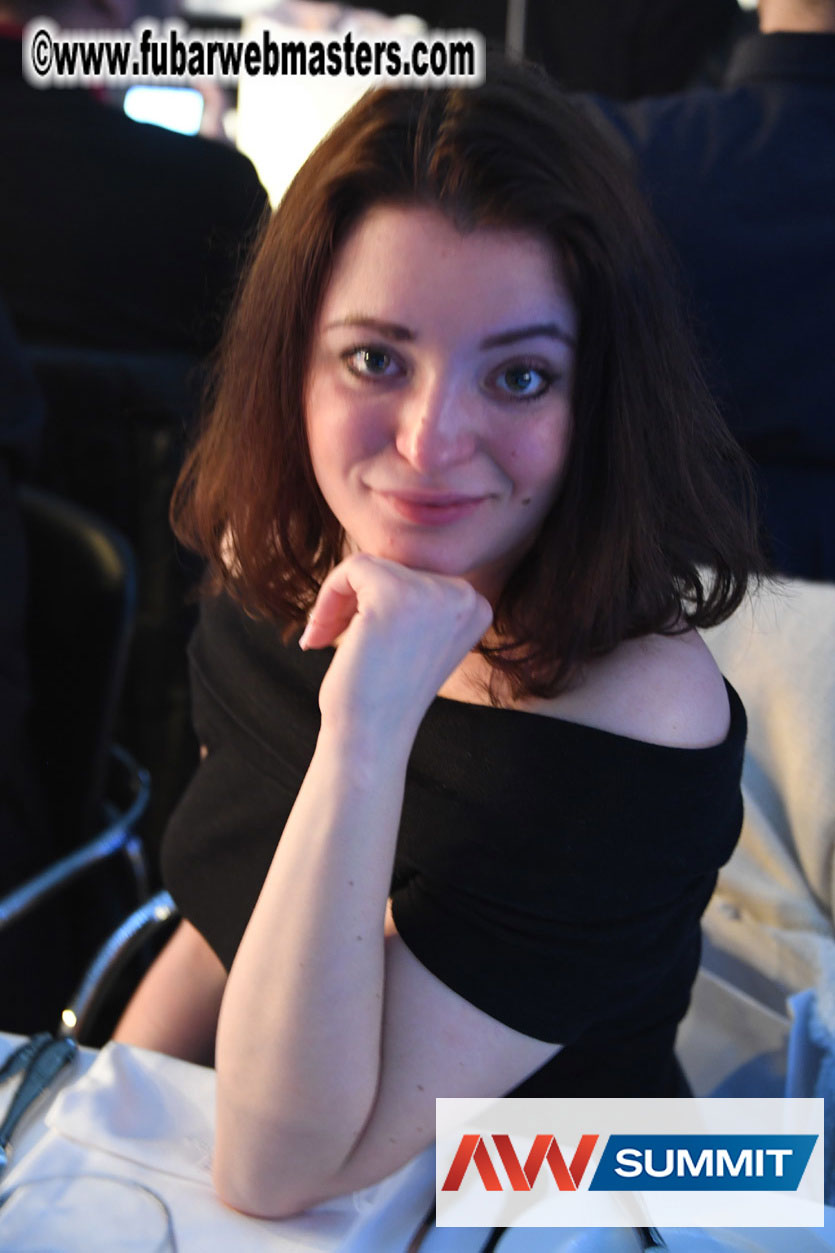 Live Cam Awards Show