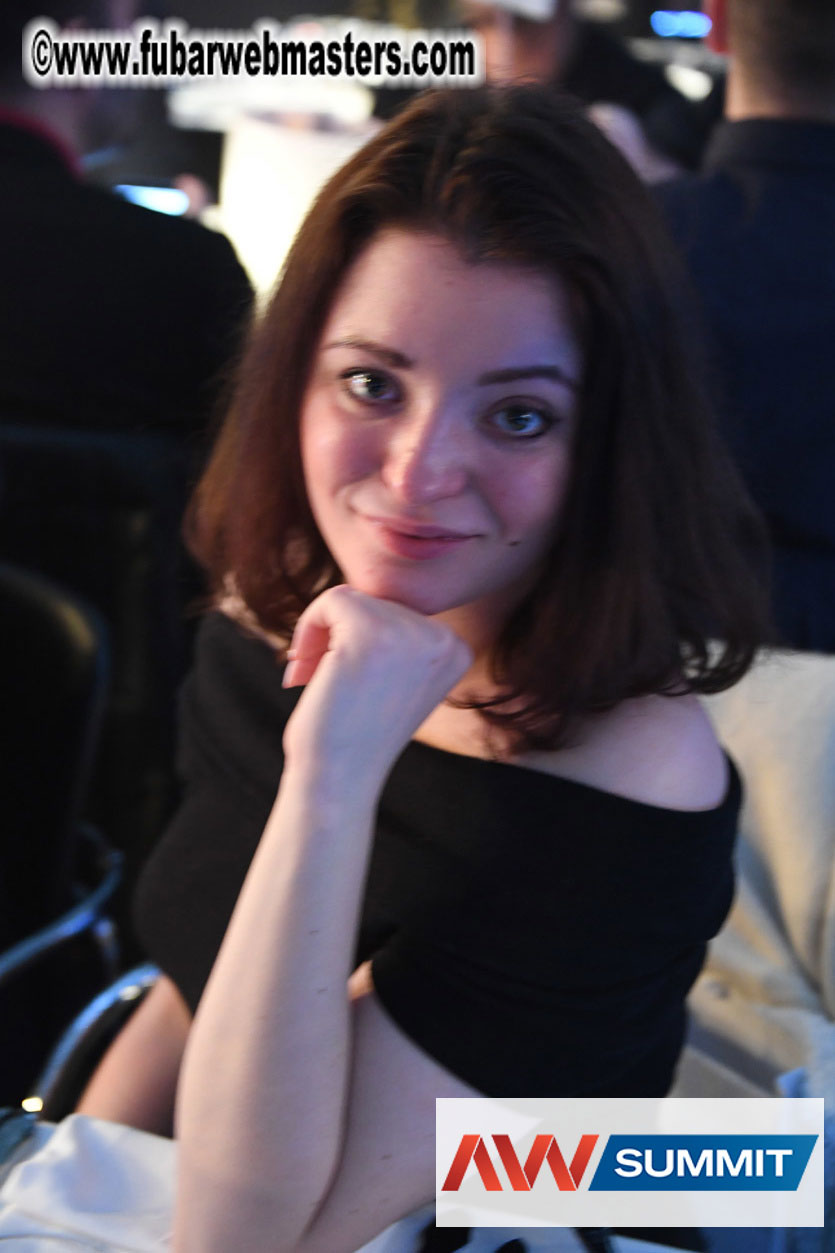 Live Cam Awards Show