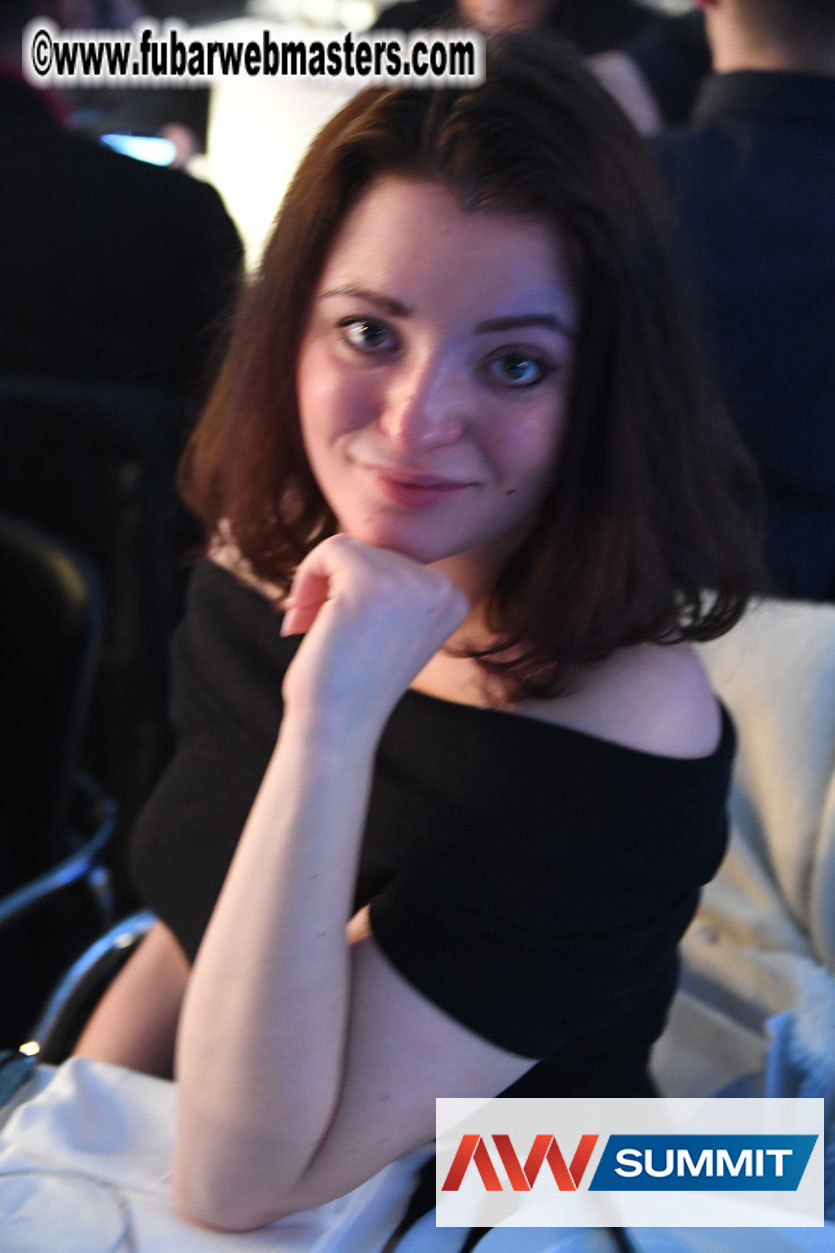 Live Cam Awards Show