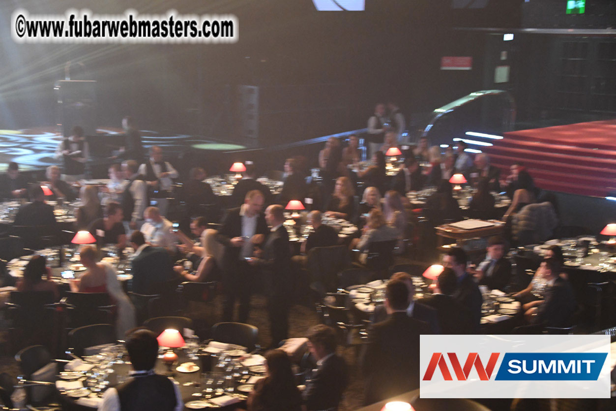 Live Cam Awards Show