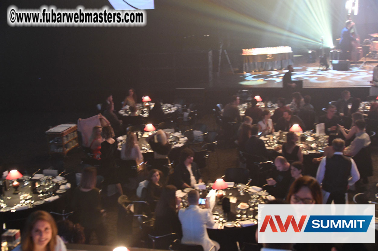 Live Cam Awards Show