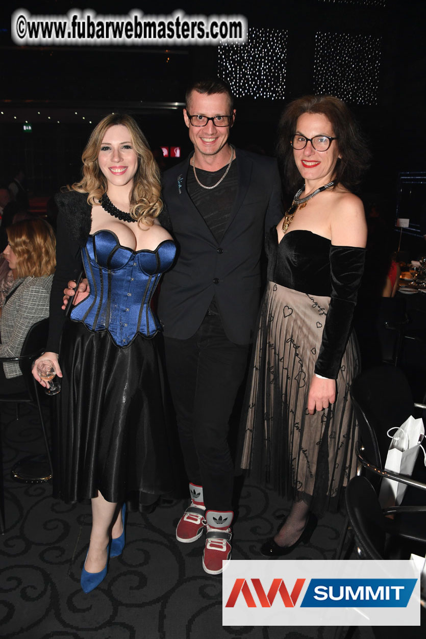 Live Cam Awards Show