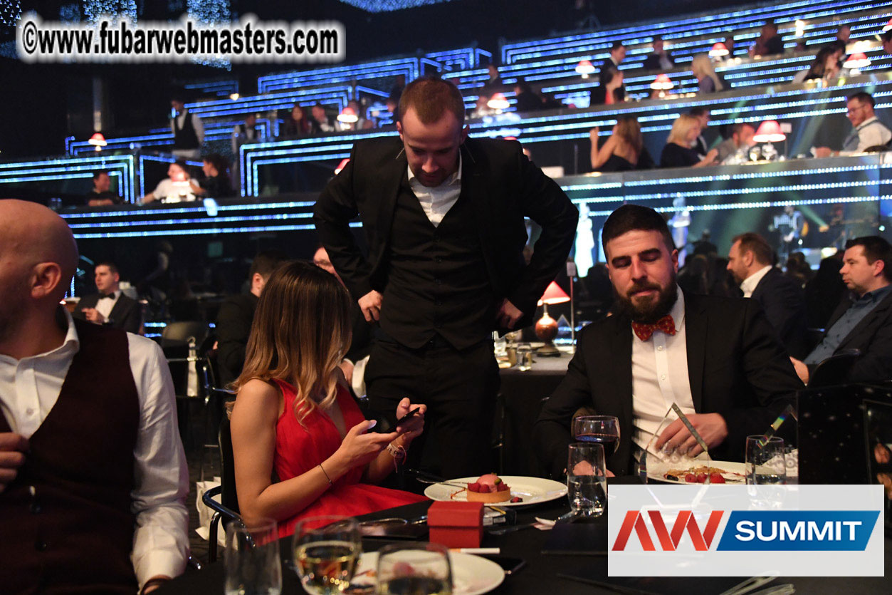 Live Cam Awards Show