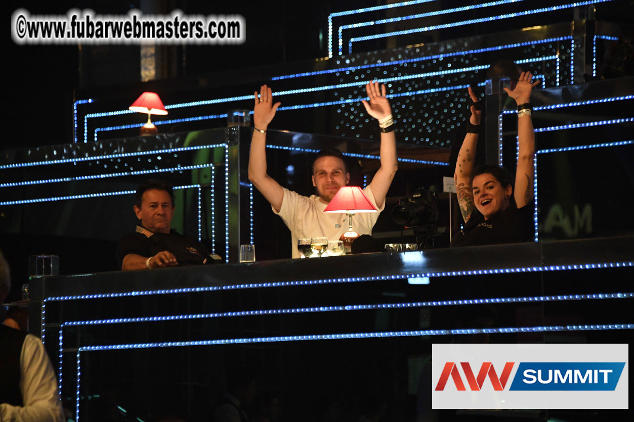 Live Cam Awards Show