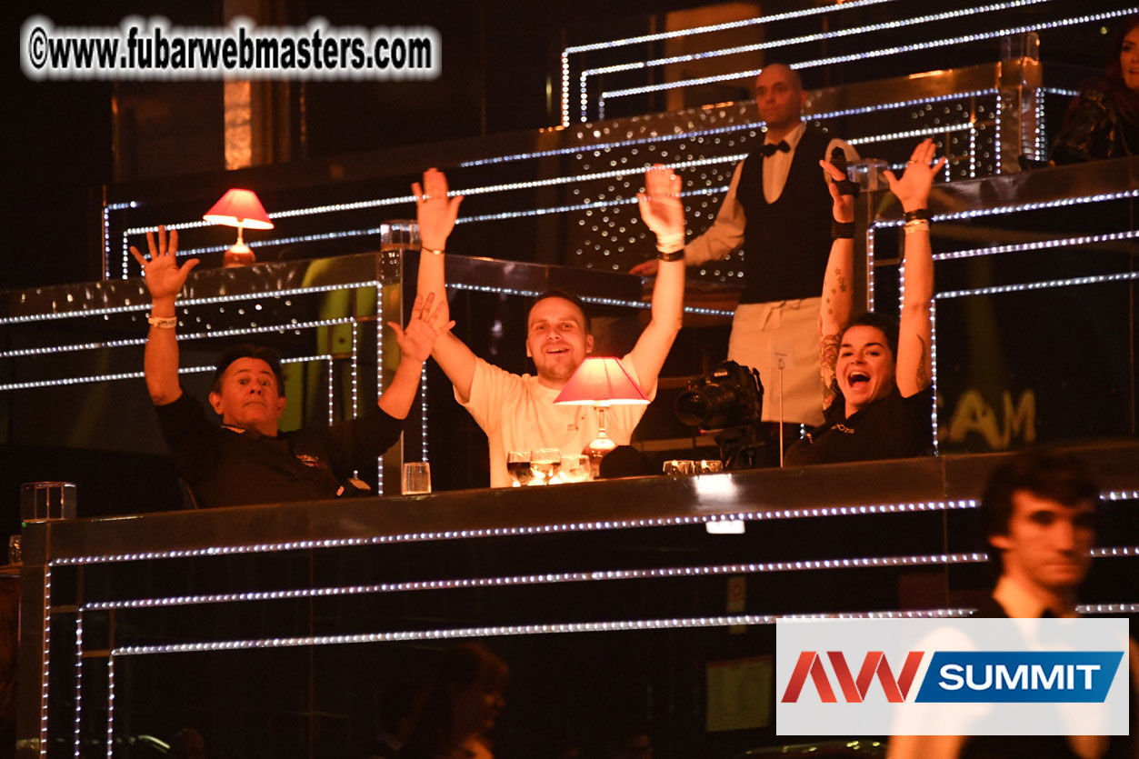 Live Cam Awards Show