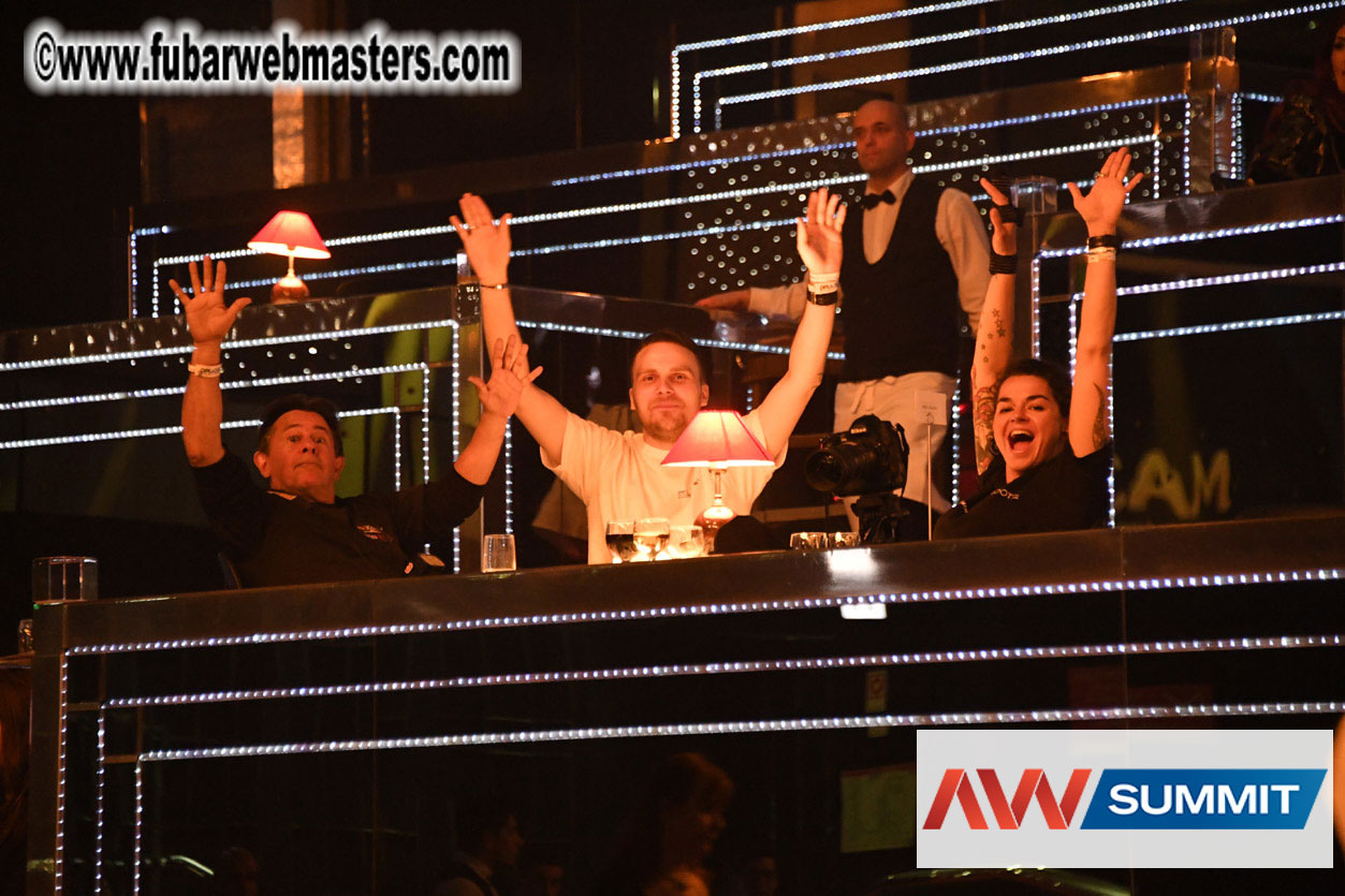 Live Cam Awards Show