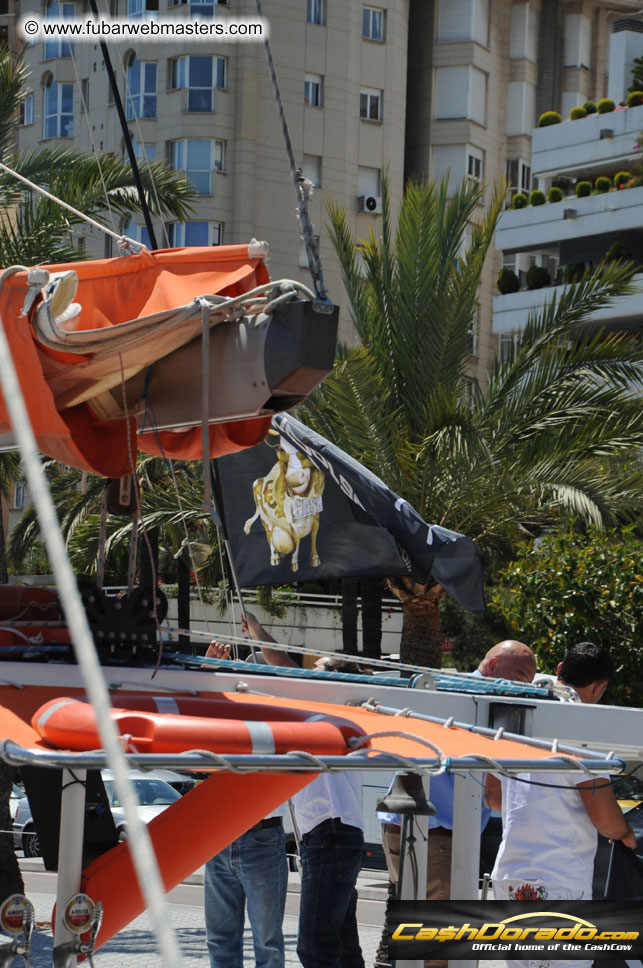 Biz and Fun in the Sun