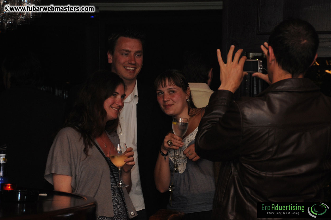 After-show Party in the Lunes Bar