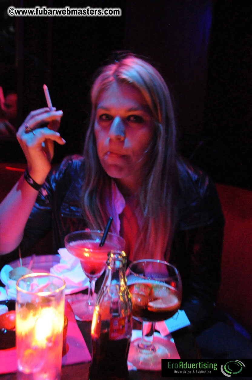 After-show Party in the Lunes Bar