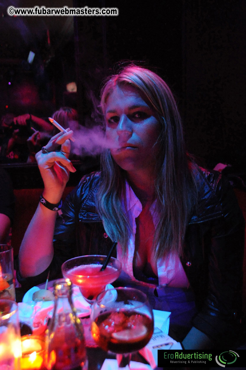 After-show Party in the Lunes Bar