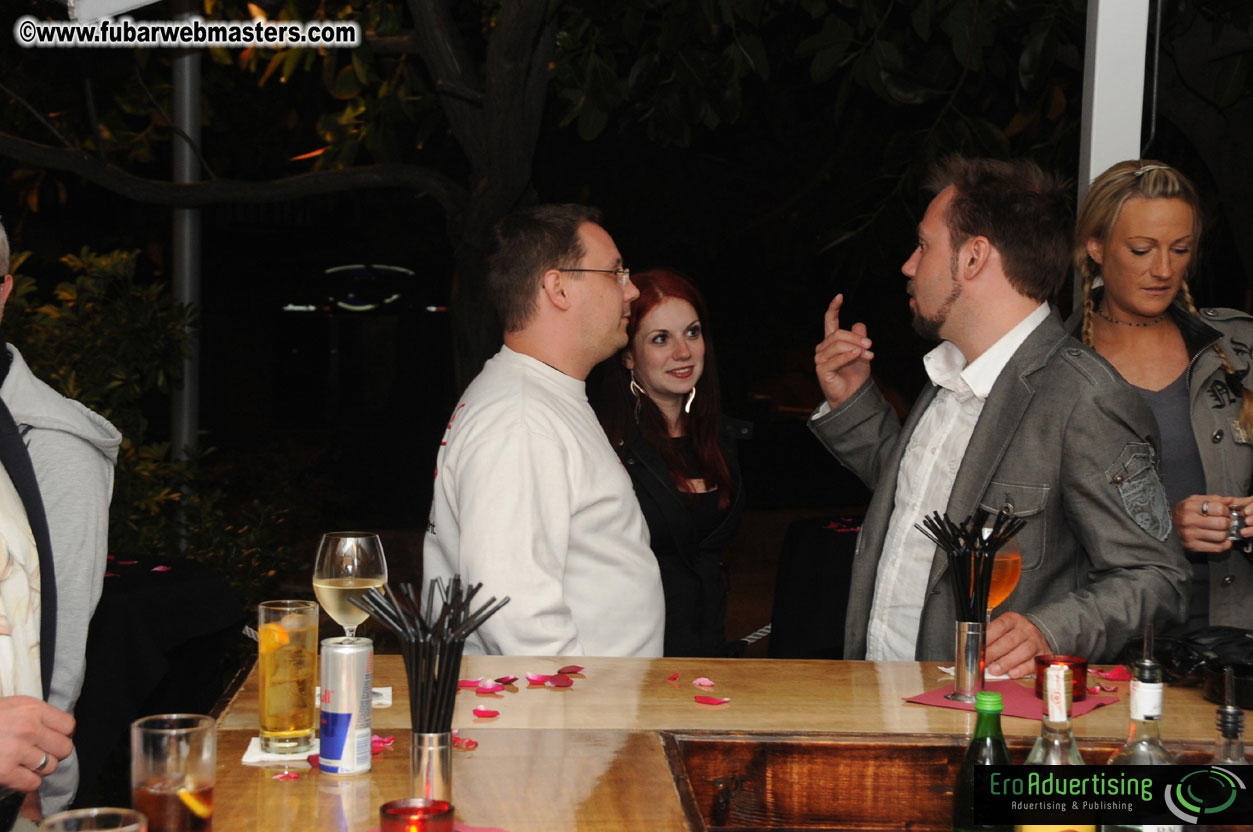 After-show Party in the Lunes Bar