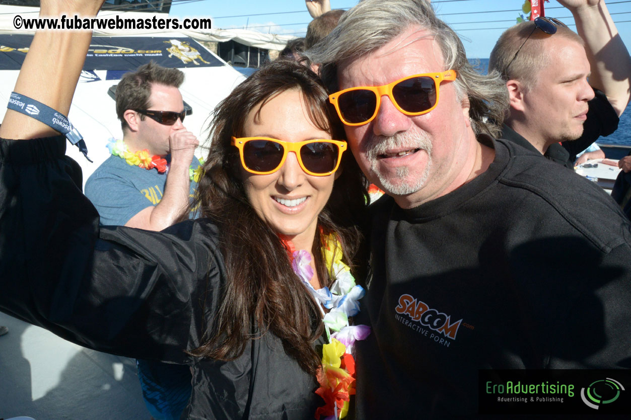 Boat trip with cool drinks & hot girls