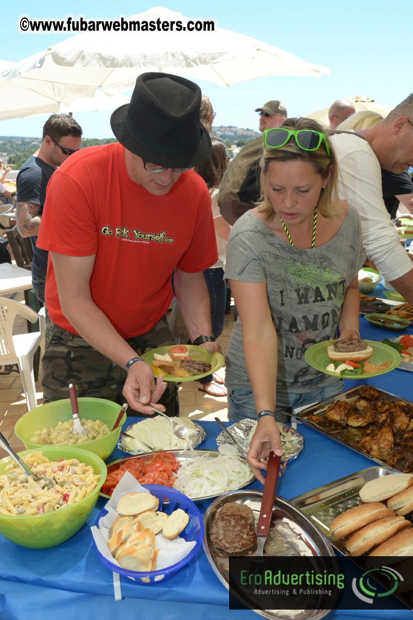 After show networking - momo party