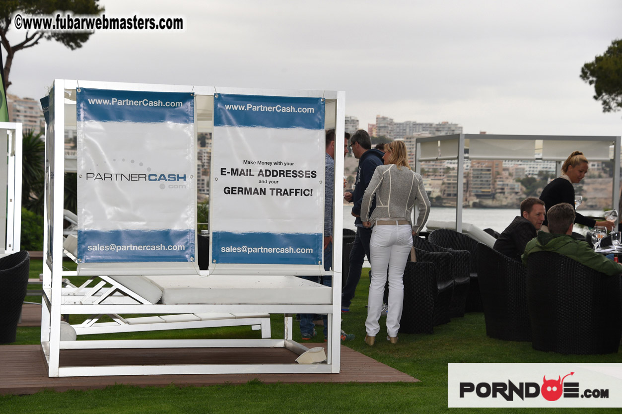 Registration & Arrivals