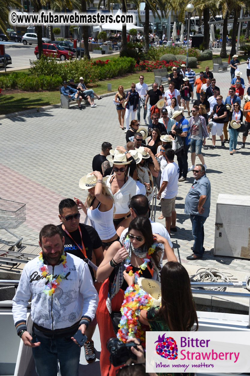 Boat trip with cool drinks & hot girls
