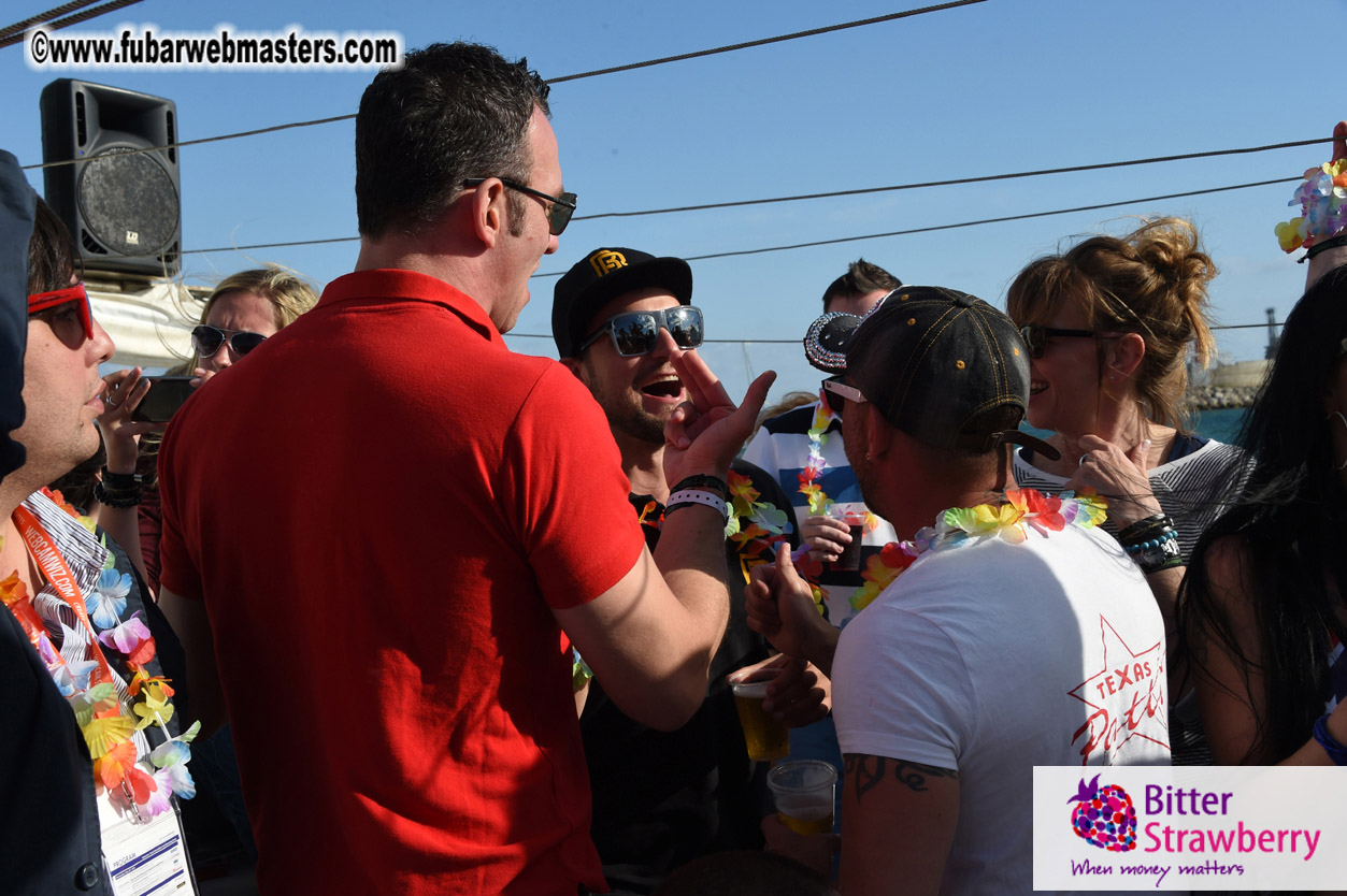 Boat trip with cool drinks & hot girls
