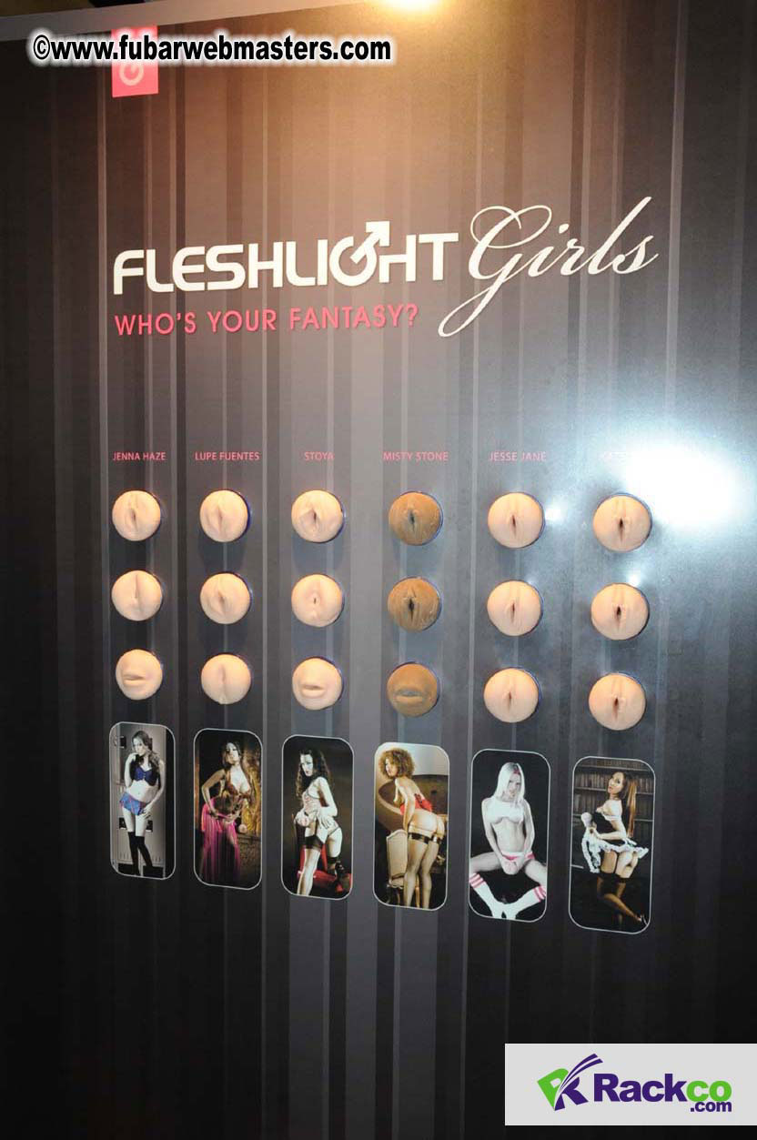 Novelty Exhibit Floor and Demo Lab