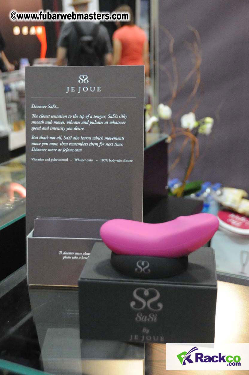 Novelty Exhibit Floor and Demo Lab