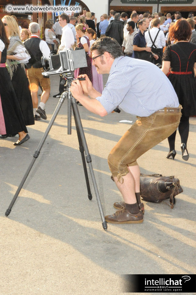 AMATEUR SHOWROOMÆs beer tent Tuesday Sept 29th