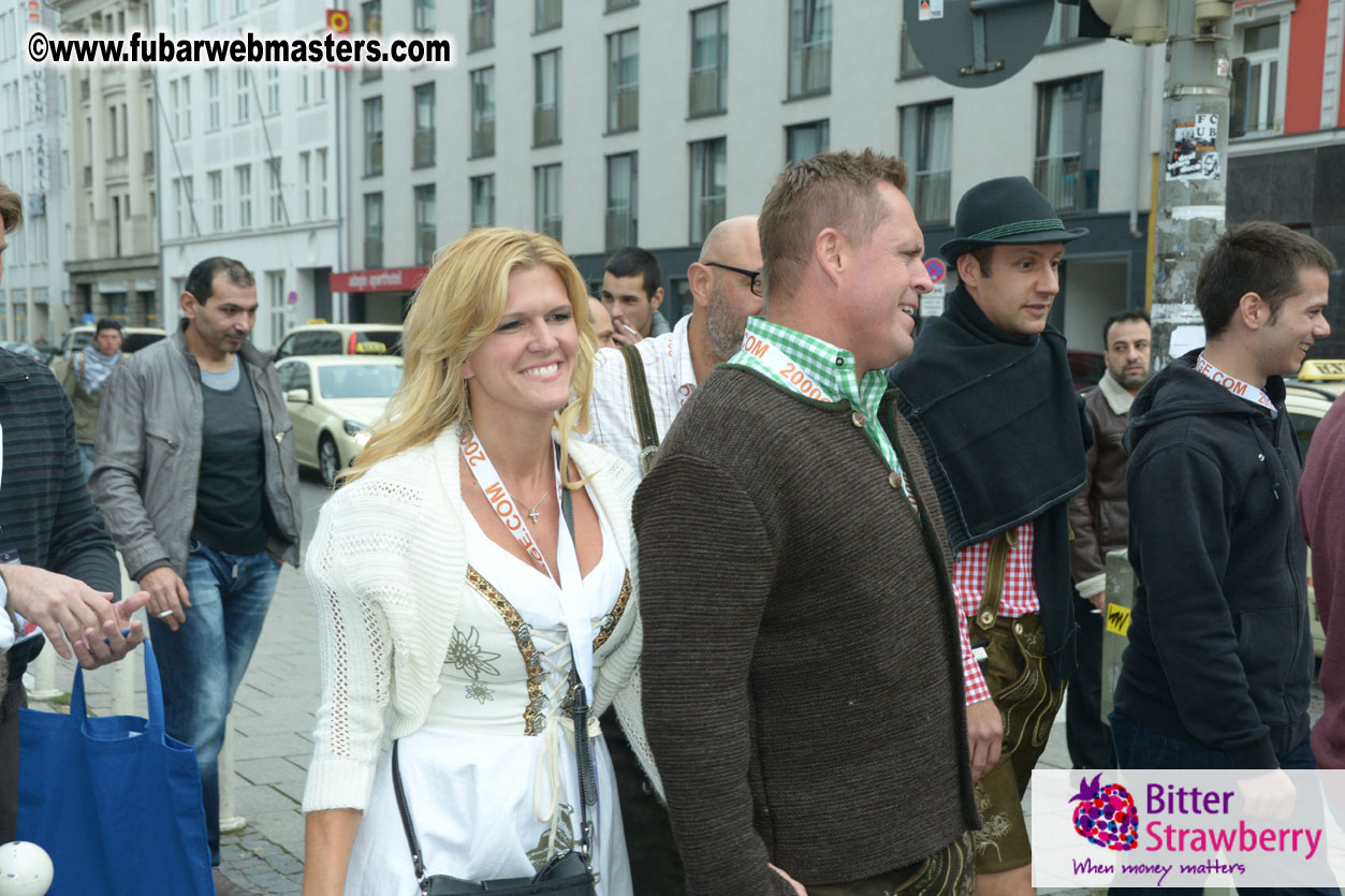 Beer tent seating in the legendary Hofbr?ñu Festze