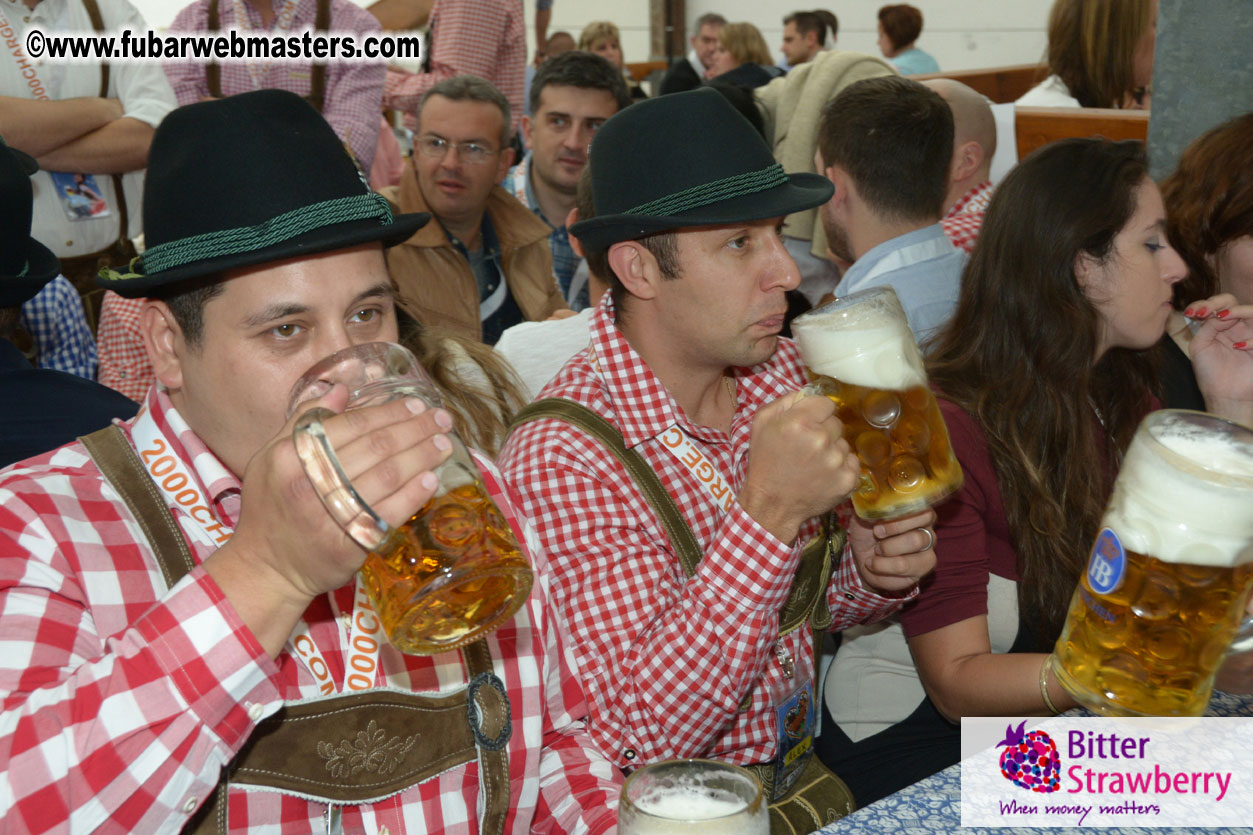 Beer tent seating in the legendary Hofbr?ñu Festze