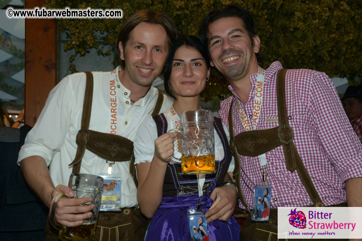 Beer tent seating in the legendary Hofbr?ñu Festze