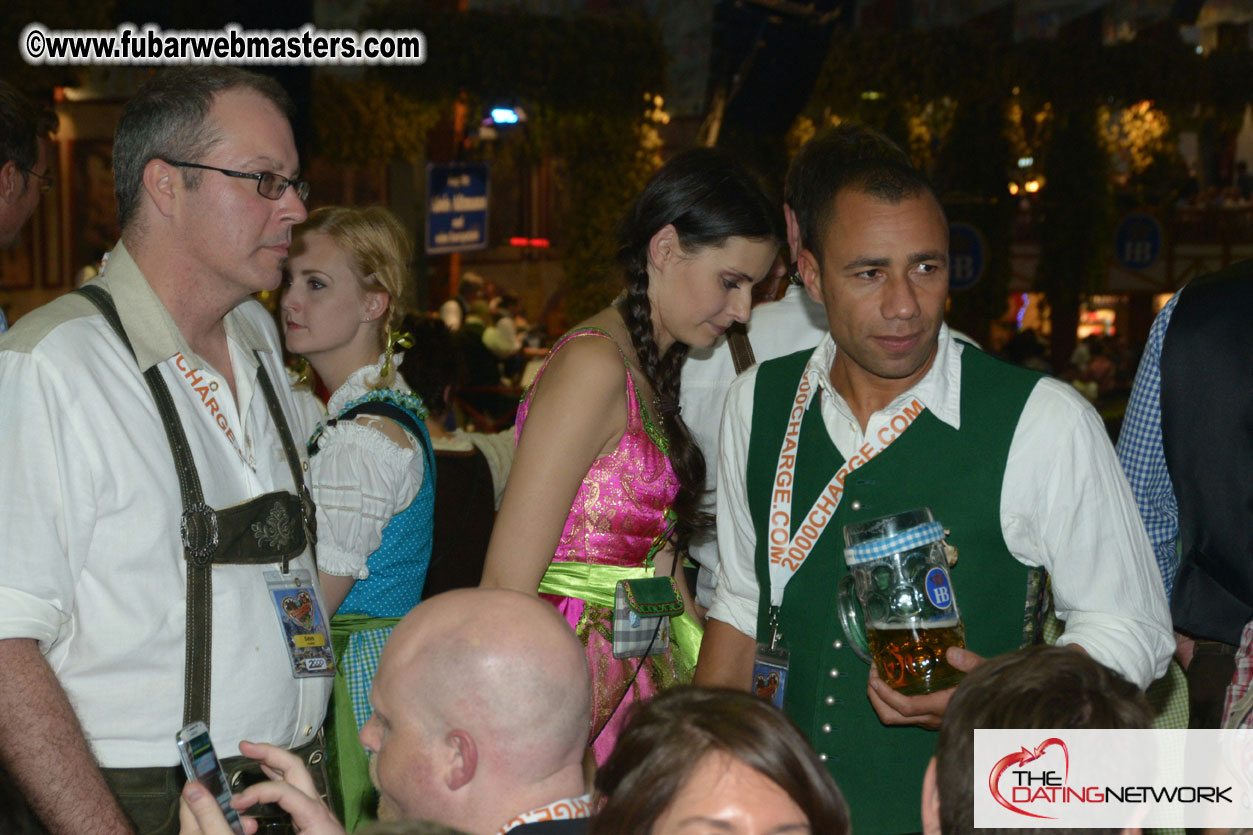 Beer tent seating in the legendary Hofbr?ñu Festze