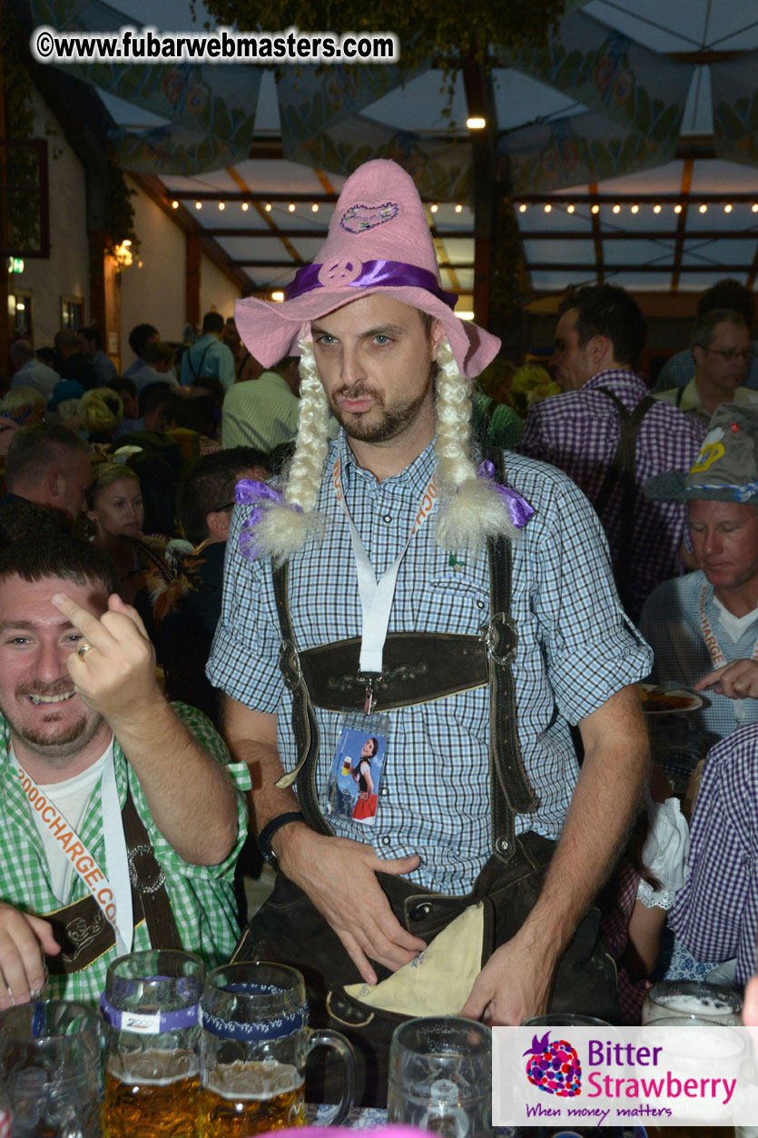 Beer tent seating in the legendary Hofbr?ñu Festze