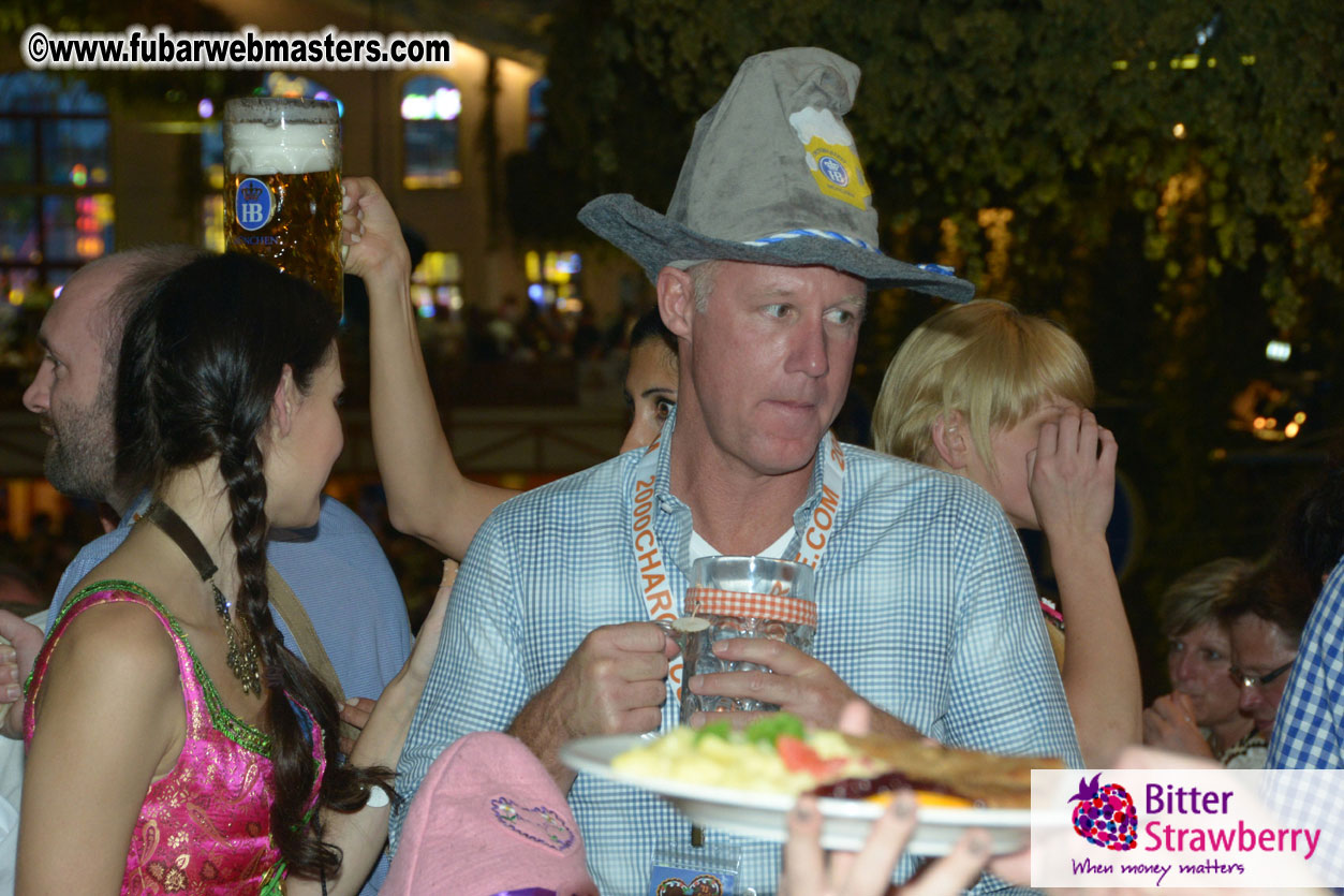 Beer tent seating in the legendary Hofbr?ñu Festze