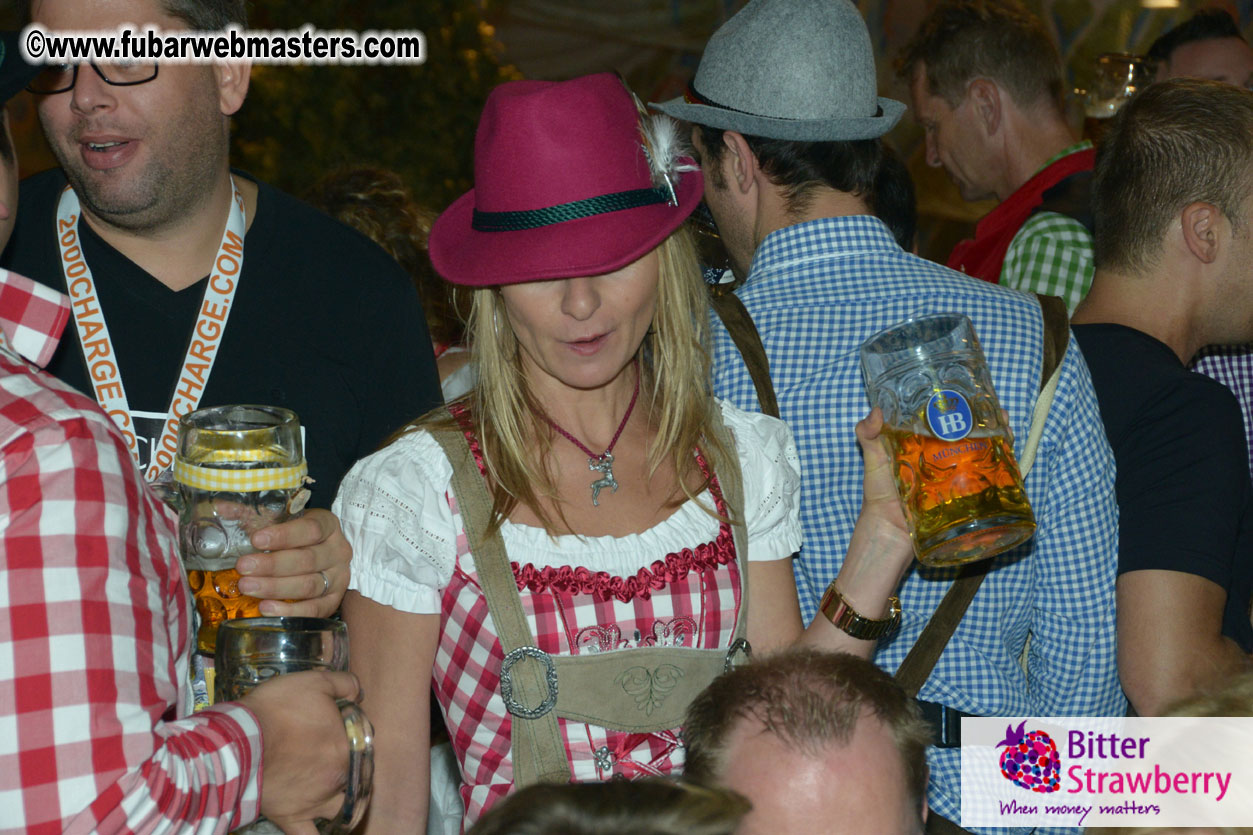 Beer tent seating in the legendary Hofbr?ñu Festze