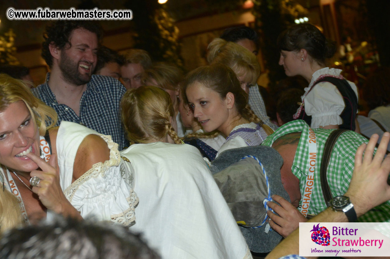 Beer tent seating in the legendary Hofbr?ñu Festze