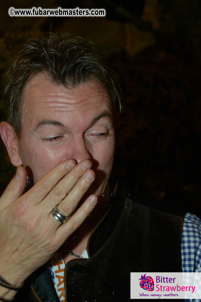 Beer tent seating in the legendary Hofbr?ñu Festze