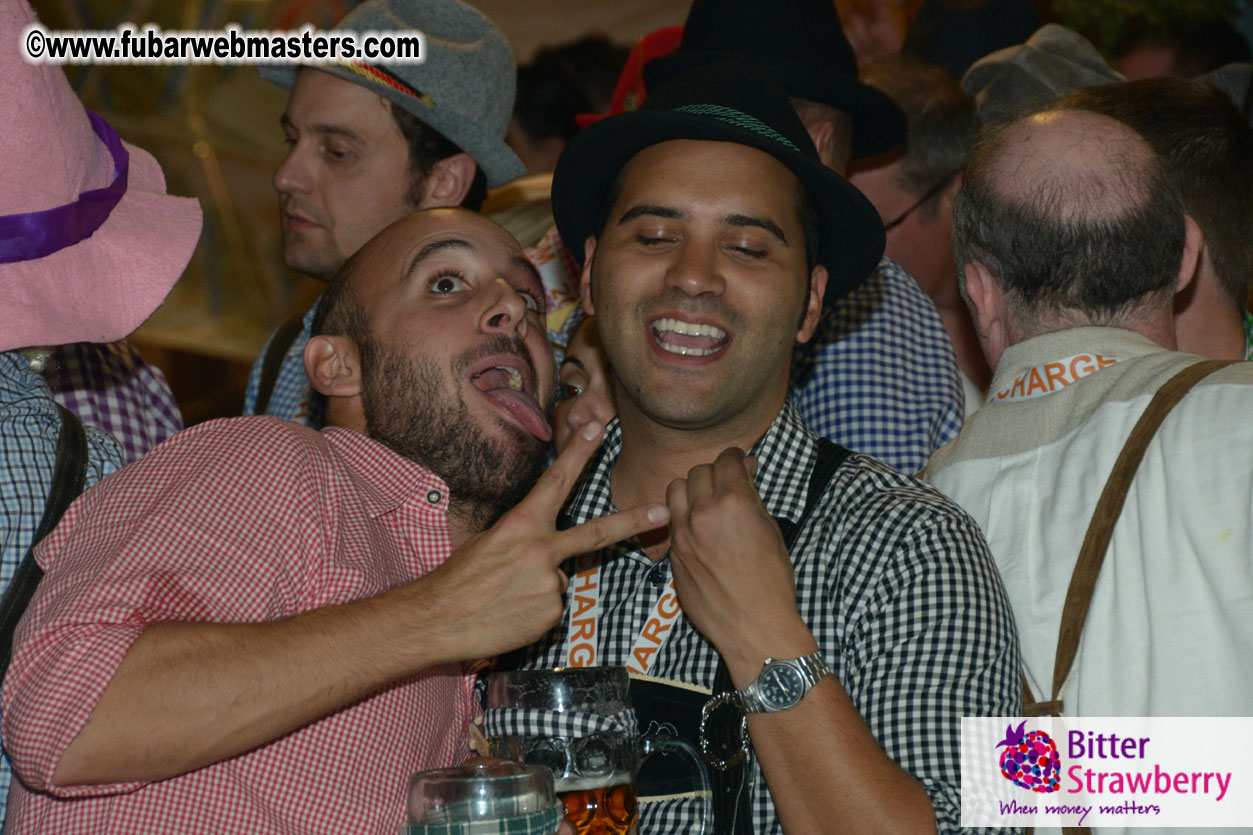 Beer tent seating in the legendary Hofbr?ñu Festze