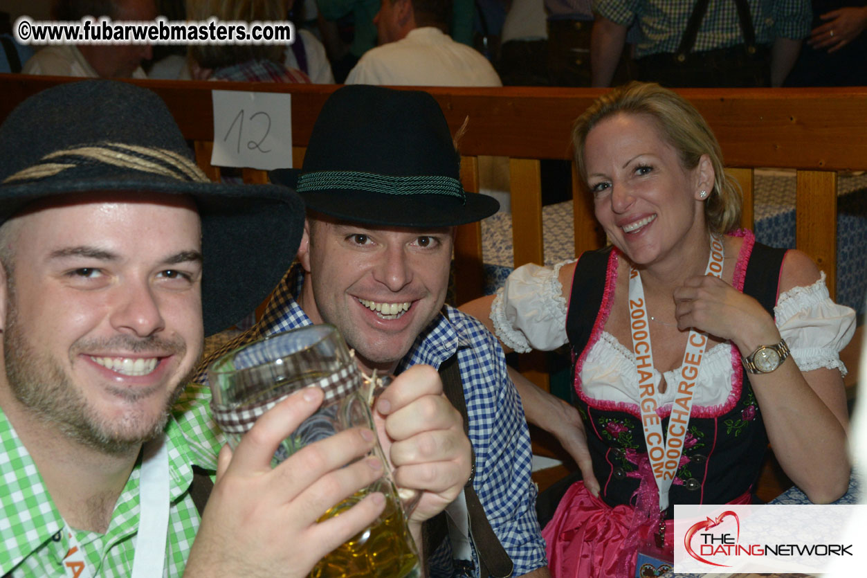 Beer tent seating in the legendary Hofbr?ñu Festze