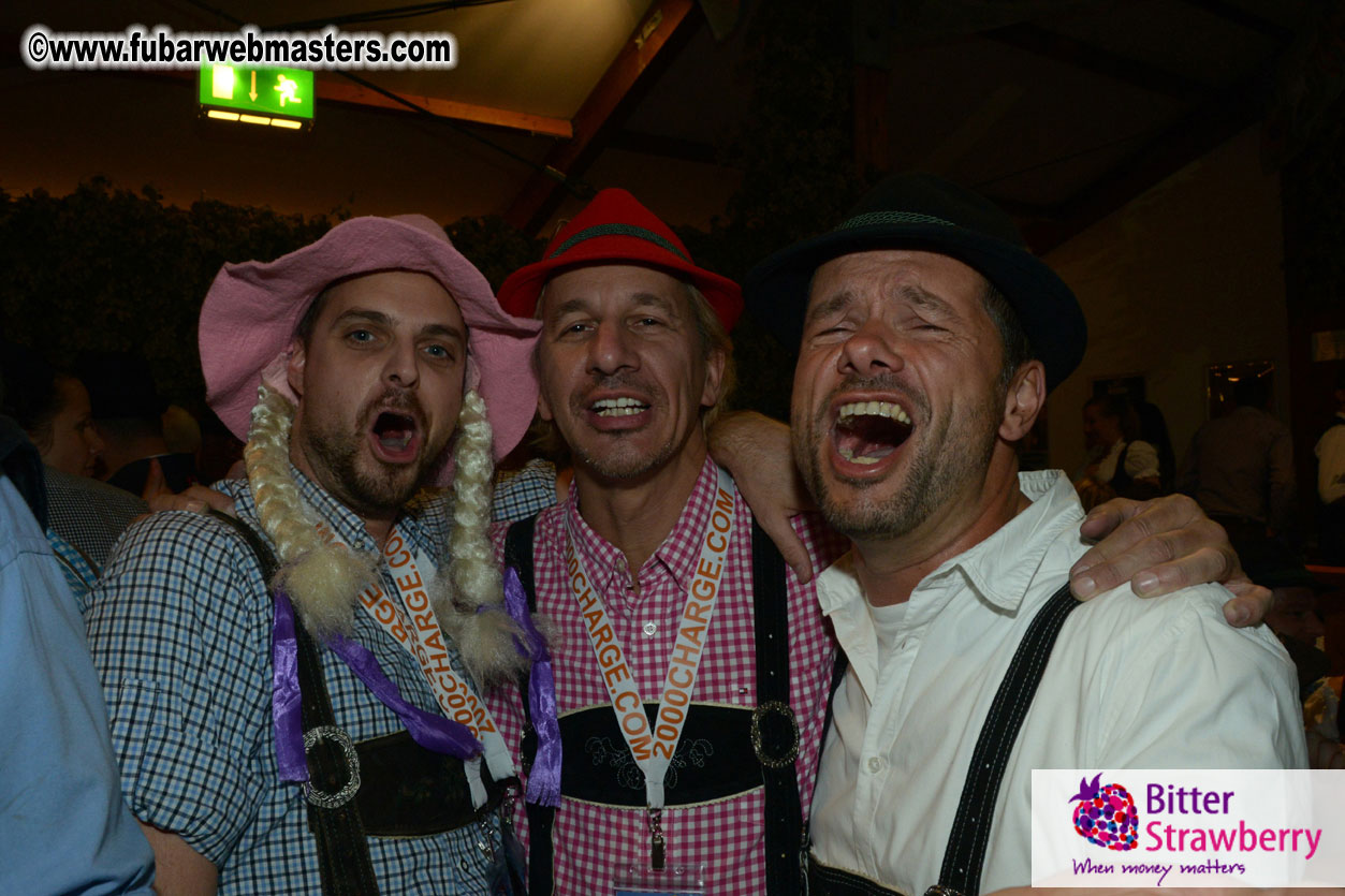 Beer tent seating in the legendary Hofbr?ñu Festze