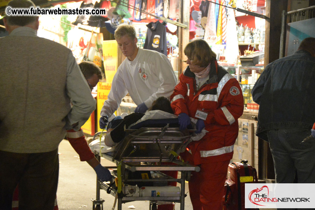 Beer tent seating in the legendary Hofbr?ñu Festze